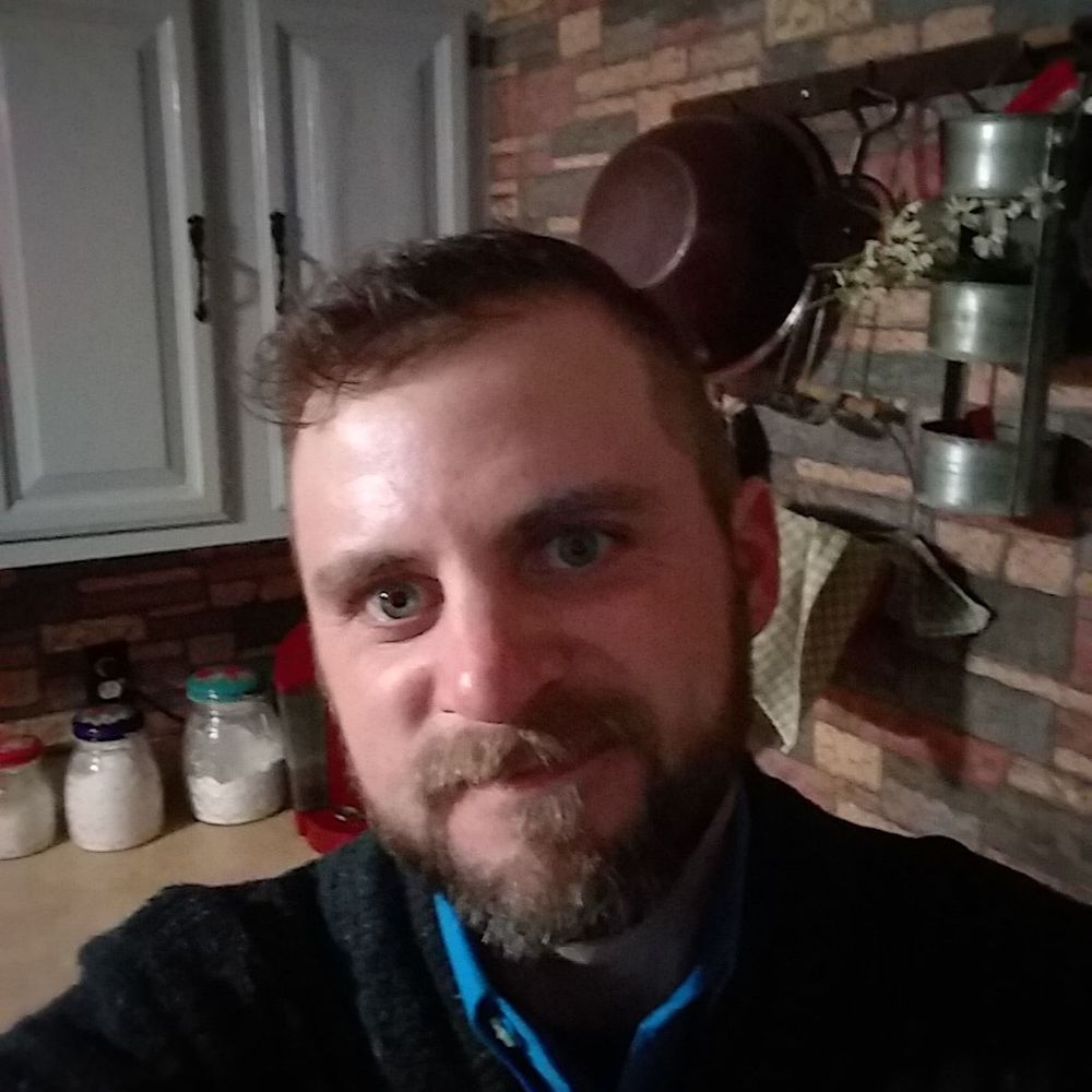 Meet your Posher, Joshua e
